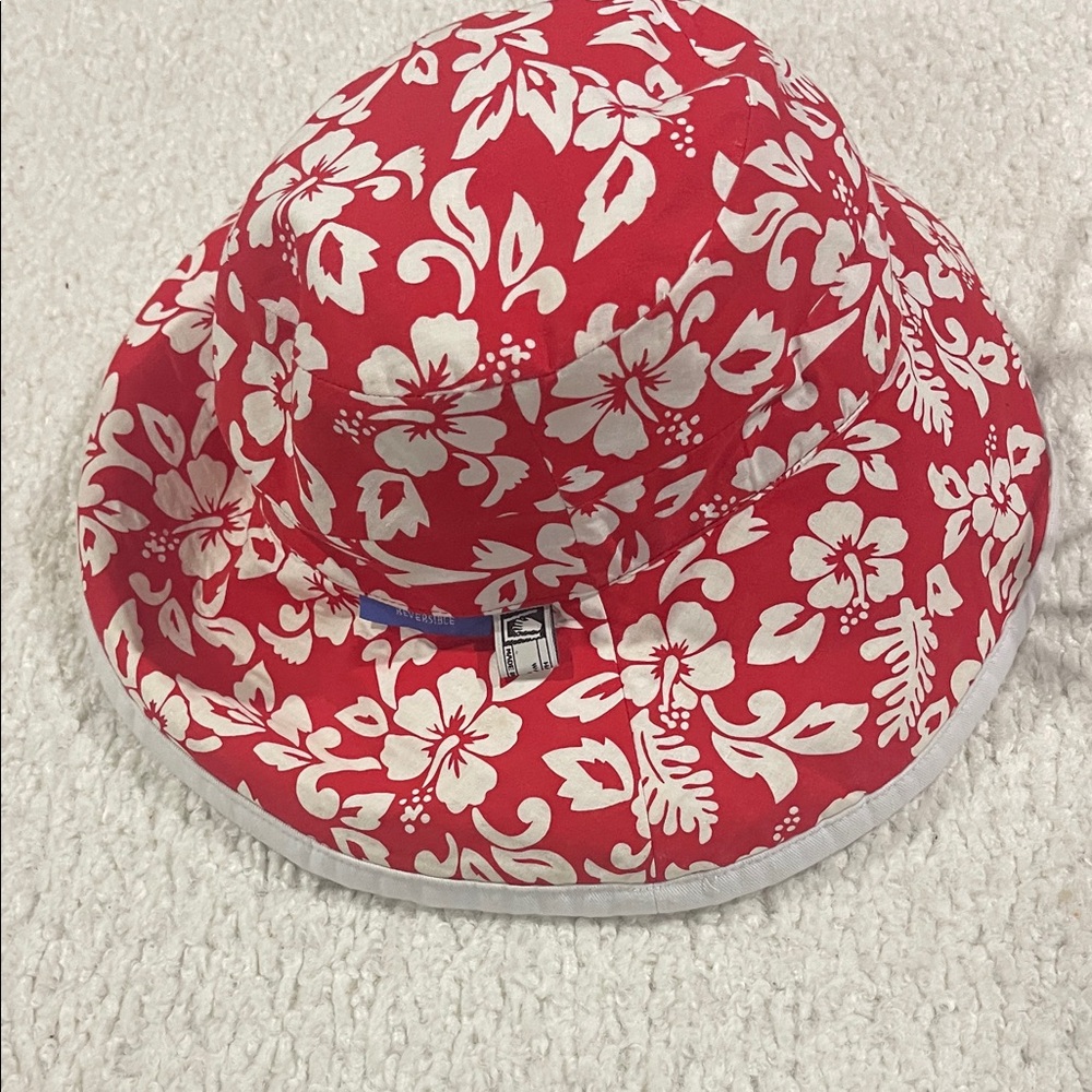 Vibrant Red Wallaroo Floral Hat